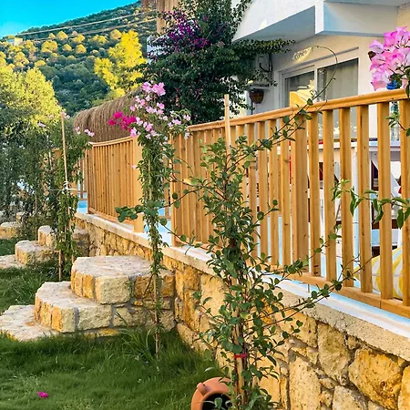 Alaçatı Barbarossa Otel Çeşme