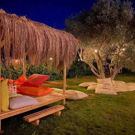 Alacati Barbarossa Çeşme