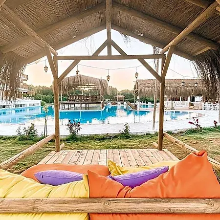 Alacati Barbarossa 3* Кешме